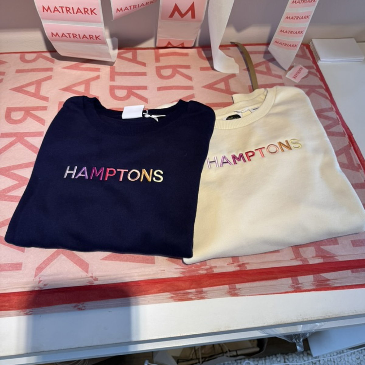 HAMPTONS Polished French Terry Crew White Sand<br /> Pink Shades image 8